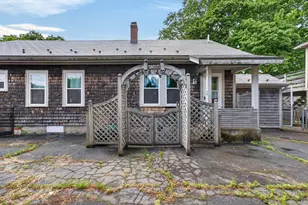 34 Bridge St, Fairhaven, MA 02719 - Photo 6