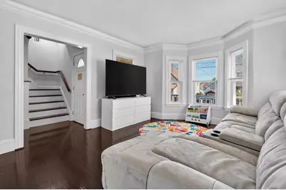 17 Estes, Everett, MA 02149 - Photo 6