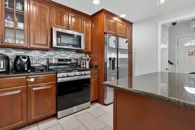 17 Estes, Everett, MA 02149 - Photo 12
