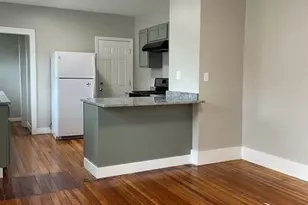 15 Daniels St, Medford, MA 02155 - Photo 4