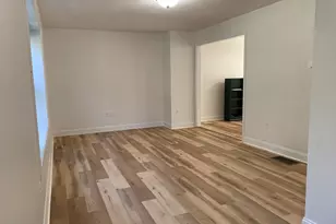 2 Fountain St, Milford, MA 01757 - Photo 4