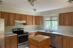 4 Brook, Stoneham, MA 02180 - Photo 10