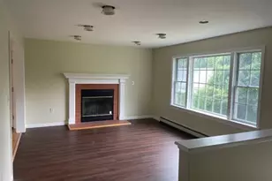 4 Brook, Stoneham, MA 02180 - Photo 6