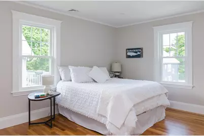 32 Newport St #1, Arlington, MA 02476 - Photo 10