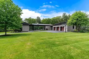 63 Sylvan Ln, Weston, MA 02493 - Photo 2