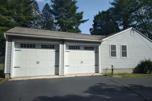 42 Lowell Rd, Pepperell, MA 01463 - Photo 4
