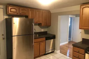 6R Salem St, Woburn, MA 01801 - Photo 2