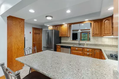 50 Hope St, Mansfield, MA 02048 - Photo 6