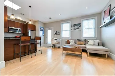 137-139 D Street #5, Boston, MA 02127 - Photo 2