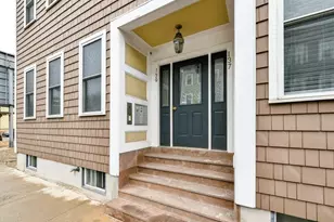 137-139 D St, Boston, MA 02127 - Photo 16