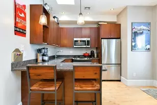 137-139 D St, Boston, MA 02127 - Photo 6