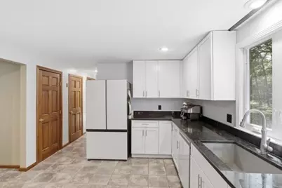 43 Lackey St, Westborough, MA 01581 - Photo 4