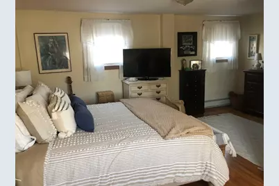8-10 Pleasant Street, Leicester, MA 01524 - Photo 10