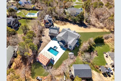 9 Suttons Way, Edgartown, MA 02539 - Photo 2