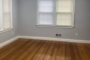 62 Washington St, Wellesley, MA 02481 - Photo 4
