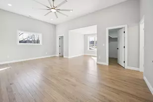 10 Falcon Dr, Shrewsbury, MA 01545 - Photo 20