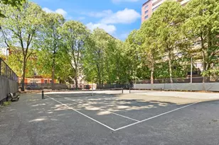 9 Hawthorne Pl, Boston, MA 02114 - Photo 18