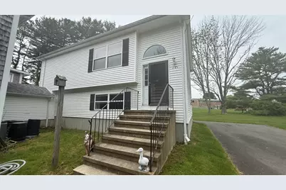 297 Elm St, Somerset, MA 02726 - Photo 2