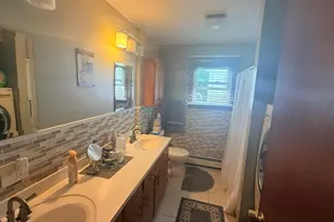 297 Elm St, Somerset, MA 02726 - Photo 12