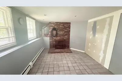 297 Elm St, Somerset, MA 02726 - Photo 18