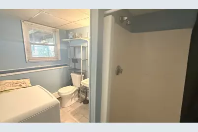 297 Elm St, Somerset, MA 02726 - Photo 18