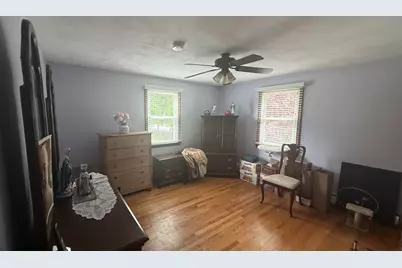 297 Elm St, Somerset, MA 02726 - Photo 14
