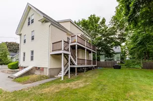 211 Spring St, Stoneham, MA 02180 - Photo 26