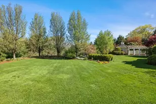 10 Andrea Dr, Hopkinton, MA 01748 - Photo 40