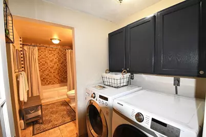 87 Norwood Ave, Leominster, MA 01453 - Photo 32