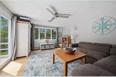 11 West Winkley Street, Amesbury, MA 01913 - Photo 12