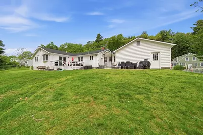 11 West Winkley Street, Amesbury, MA 01913 - Photo 32