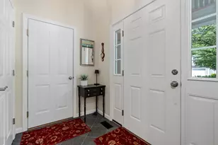 3 Flint Pond Dr, Grafton, MA 01536 - Photo 4