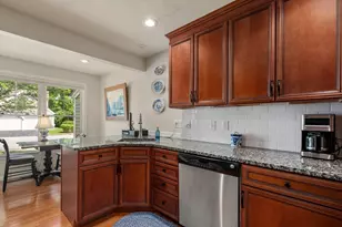 3 Flint Pond Dr, Grafton, MA 01536 - Photo 6