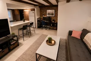 14 Grove St, Boston, MA 02114 - Photo 2