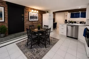 14 Grove St, Boston, MA 02114 - Photo 4