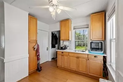 123 Brown #1, Waltham, MA 02453 - Photo 2