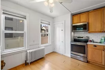 123 Brown #1, Waltham, MA 02453 - Photo 4