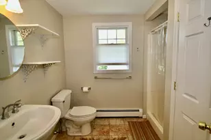 37 Green St, Gloucester, MA 01930 - Photo 20