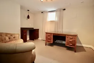 37 Green St, Gloucester, MA 01930 - Photo 24