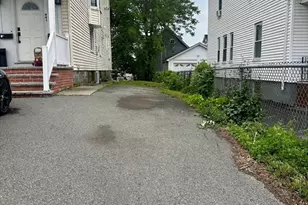 441 High St, Lowell, MA 01852 - Photo 2