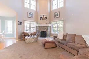 12 Kristen Cir, North Attleboro, MA 02760 - Photo 2