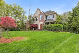 12 Kristen Cir, North Attleboro, MA 02760 - Photo 2