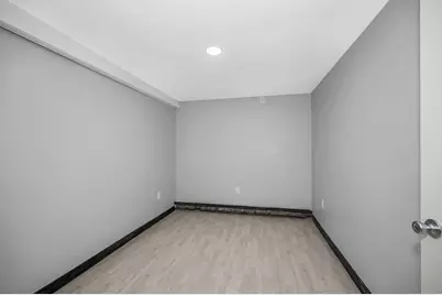 230 Cumberland Rd, Lowell, MA 01850 - Photo 10