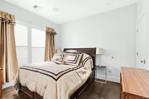 15 Preble St, Boston, MA 02127 - Photo 6