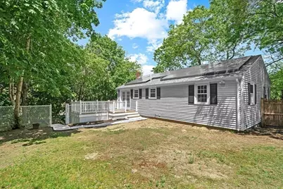 18 Adams St, Plymouth, MA 02360 - Photo 28