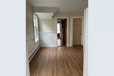 16 Svenson Ave, Worcester, MA 01607 - Photo 12