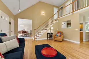 2 Laury Ln, Littleton, MA 01460 - Photo 4