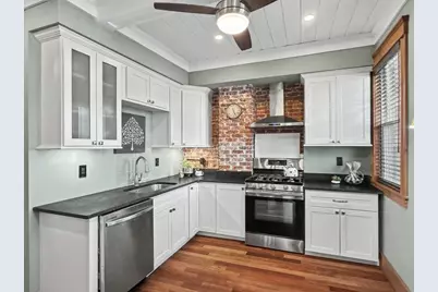 4 Westland St, Worcester, MA 01602 - Photo 16