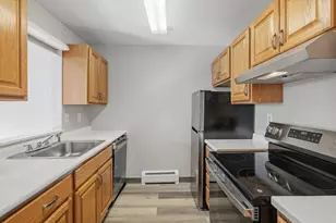 164 High St, Holyoke, MA 01040 - Photo 4