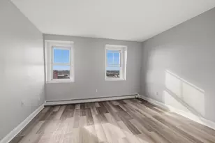 164 High St, Holyoke, MA 01040 - Photo 6